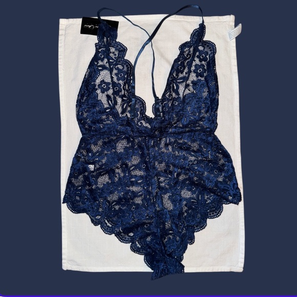 Oh La La Cheri Cortney‎ Lace Bodysuit - Estate Blue Size L/XL - Picture 2 of 10